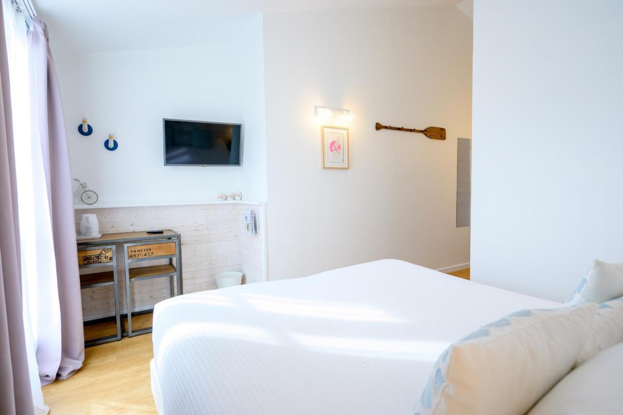 Hotel La Jetee Сен-Мартен-де-Ре Экстерьер фото