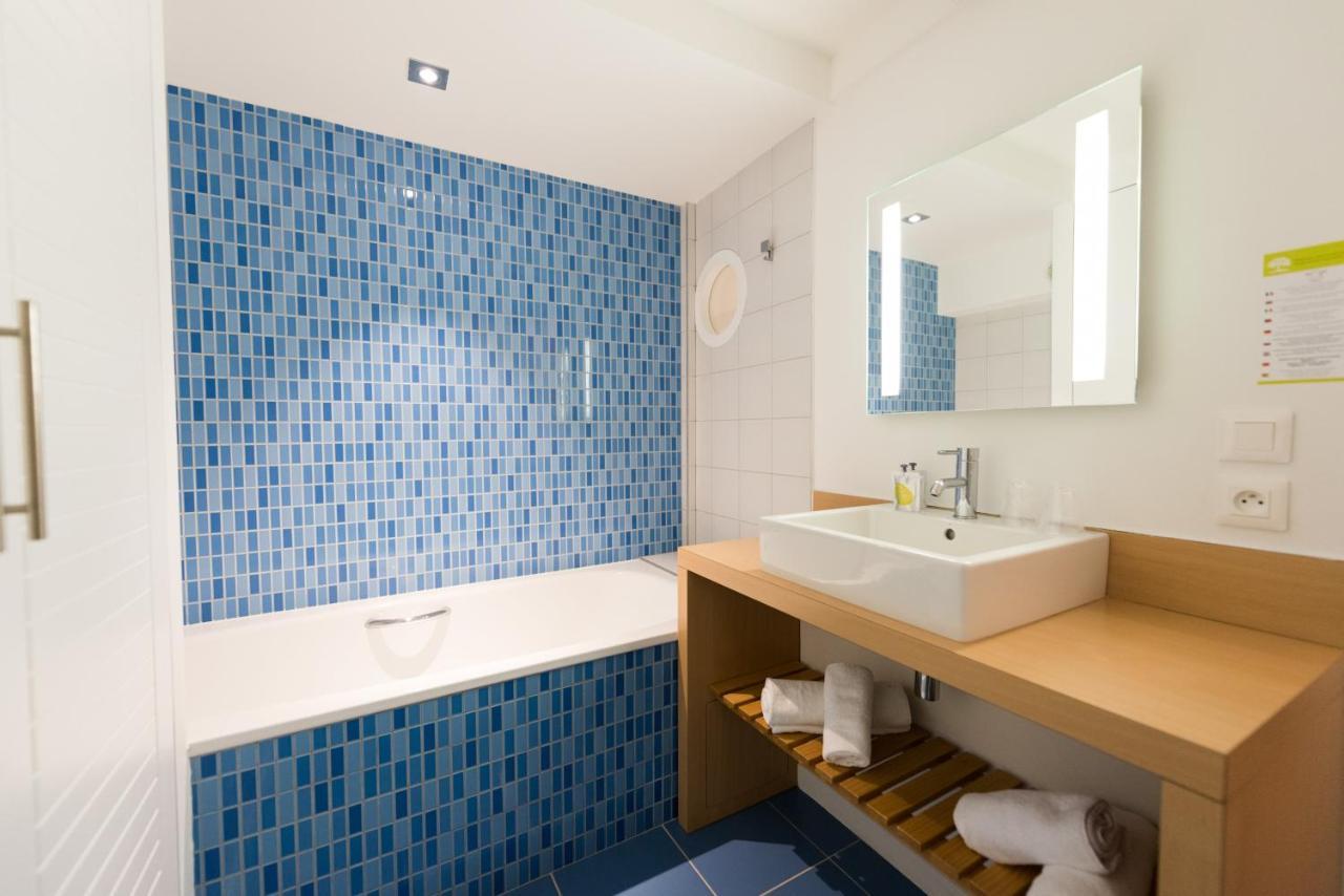 Hotel La Jetee Сен-Мартен-де-Ре Экстерьер фото